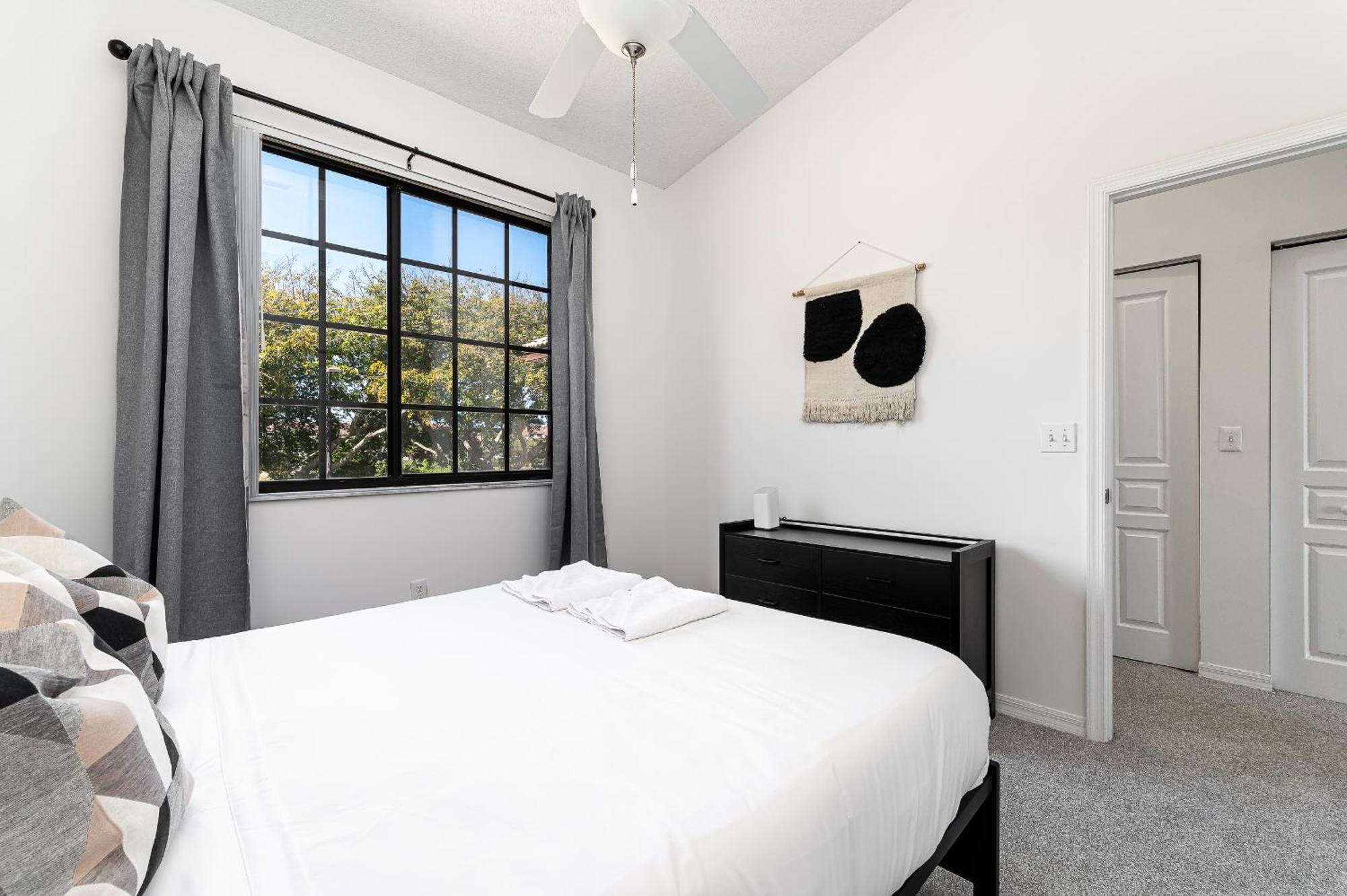 Newly Renovated Townhome With King Bed Delray Beach Buitenkant foto